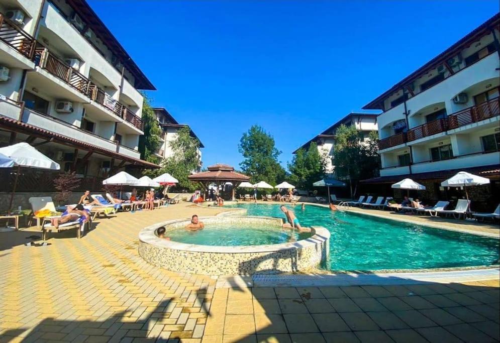 Apartament Studio Comfort Primorsko Mm Complex Экстерьер фото